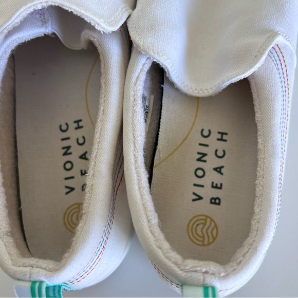 Vionic Beach Marshall Slip On Sneaker - Picture 12 of 12